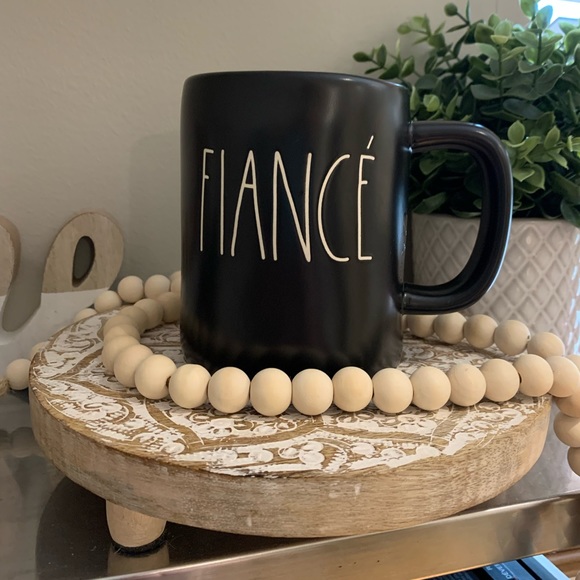 Rae Dunn Mug - Picture 1 of 5